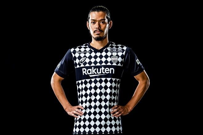 吉報 ヴィッセル来季のユニホーム発表 神戸は輝き続ける そうなwwwwww Jリーグまるわかり まとめkickoff 吉報 ヴィッセル来季のユニホーム発表 神戸は輝き続ける そうなwwwwww Jリーグまるわかり まとめkickoff