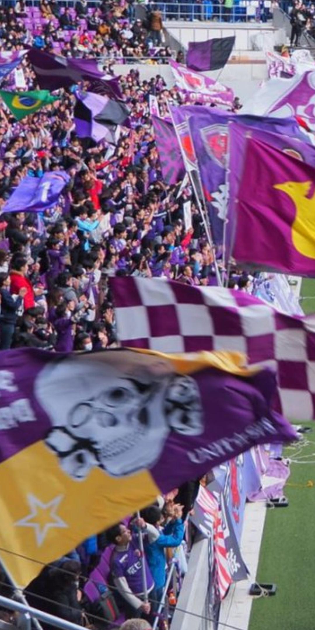 サッカー J2京都 サポーターがナチス親衛隊連想させる旗 セ大阪戦で 厳重注意し謝罪 Jリーグまるわかり まとめkickoff サッカー J2京都 サポーターがナチス親衛隊連想させる旗 セ大阪戦で 厳重注意し謝罪 Jリーグまるわかり まとめkickoff