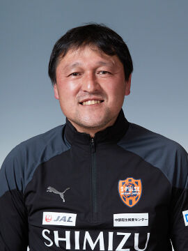 【衝撃】清水・秋葉監督、まさかのイメチェンｷﾀ━━━━(ﾟ∀ﾟ)━━━━!!