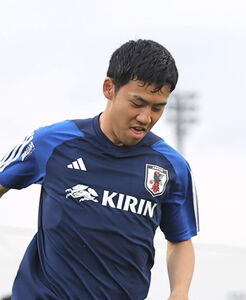 【希望】日本代表、3バックなら遠藤入れて欲しいわxyxyxyxyxy