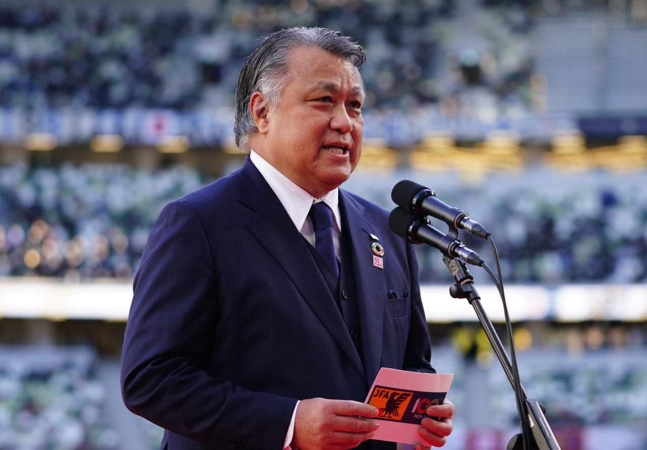 【衝撃】日本サッカー協会長の月額報酬が「300万円」にひっそり値上げｗｗｗｗｗｗ]