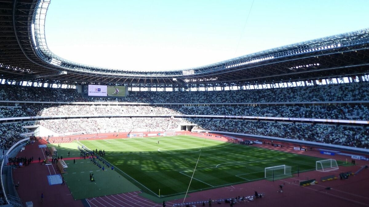 【朗報】Jリーグ国立開催“10,000組20,000名様”にプレゼントｗｗｗｗｗｗｗ