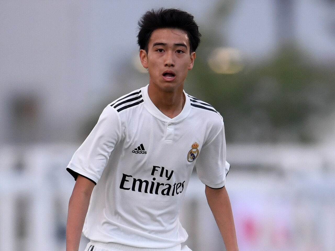 絶賛 レアル 中井卓大 モーションからは想像がつかないほど強烈なシュート Jリーグまるわかり まとめkickoff