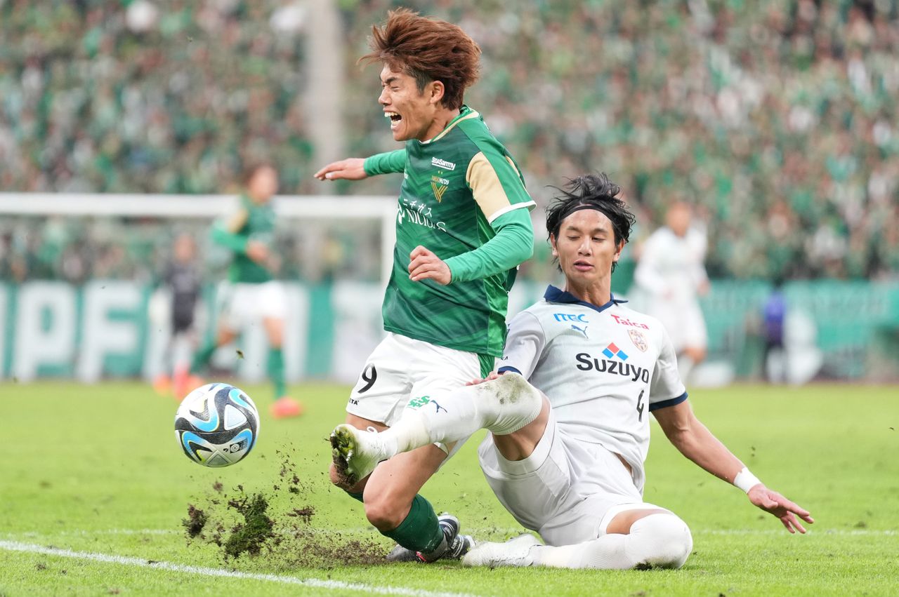 【悲報】清水ＤＦ高橋祐治への誹謗中傷が波紋「絶対に違う」・・・・・