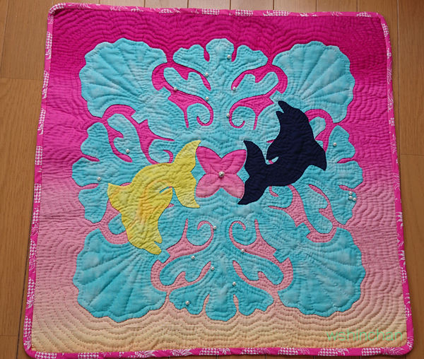 ハワイアンキルト  イルカのタペストリー イルカのタペストリーorクッションキット 45㎝～50