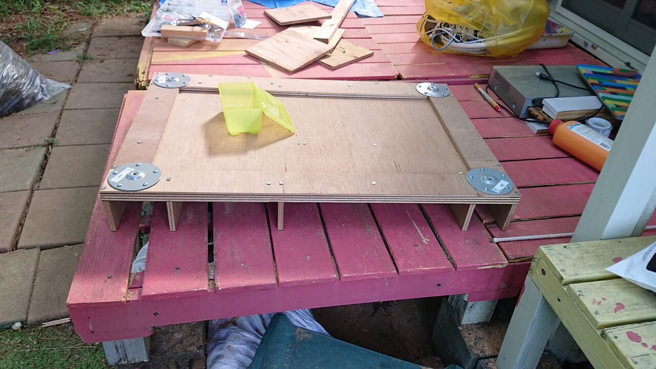 埋め込みミシン台をDIY8・手作りテーブルにイケアの脚 伸縮式 OLOV 