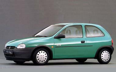 おしゃれなコンパクトカー入荷 オペル ヴィータ 買取業界完全制覇