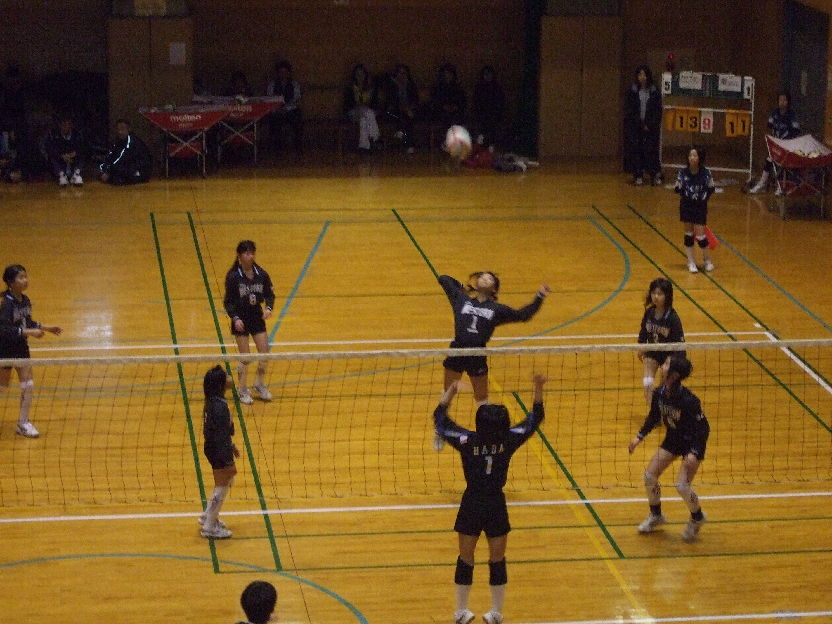 頑張れ！小学生バレーボーラー！ 新居浜、高知交流会に参加して