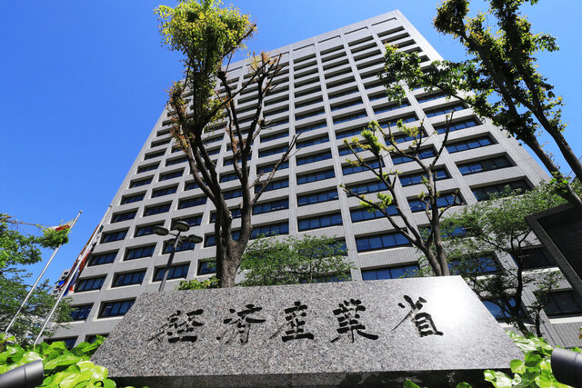 【ほんまでっか？】経産省、名目GDP1000兆円＆時給5366円の未来予測