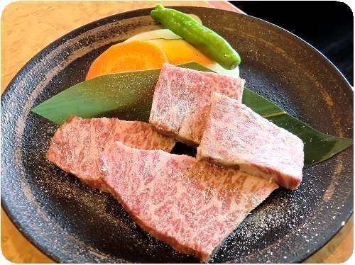 《肉の館 羅生門 王塚台店》神戸市西区王塚台 (7)和牛上ロース（ハネシタ）ぷぅ～ん☆