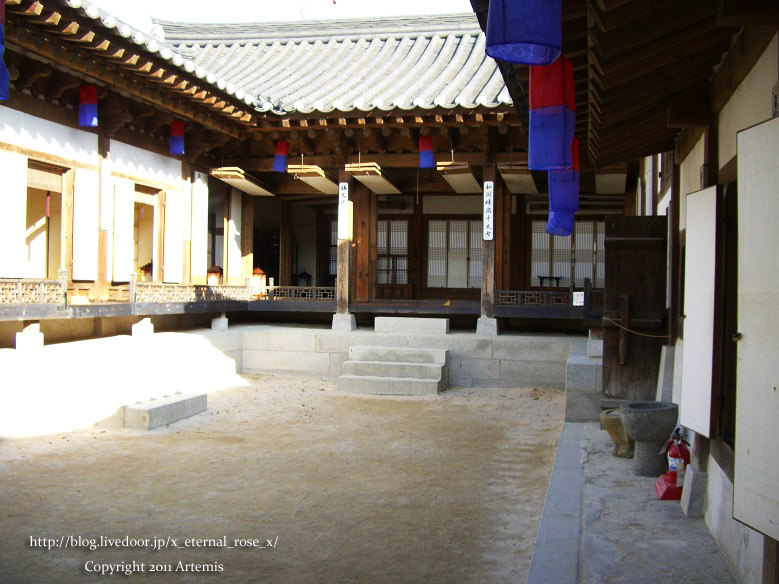 9.11.12.3 郷土館  (4)