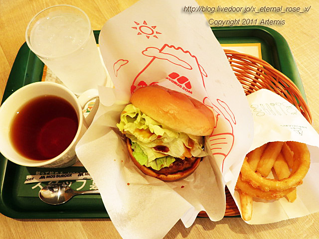 19.7.24 モスバーガー 岡山けやき通り店 (41)