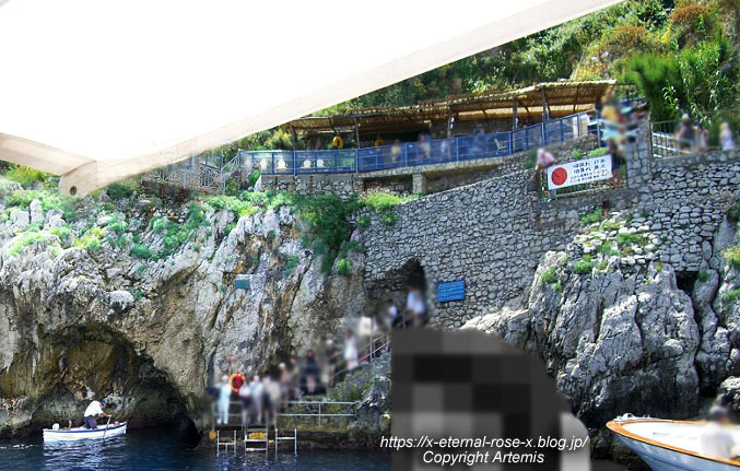 11.5.31.4. カプリ島青の洞窟 (20)