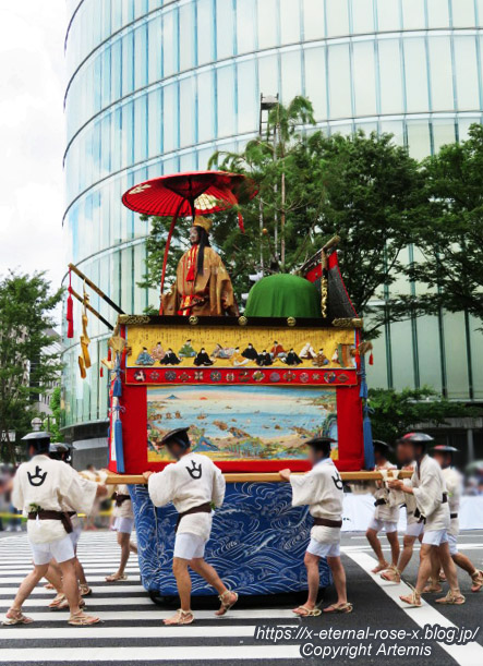 22.7.17.5 祇園祭 占出山  (5)