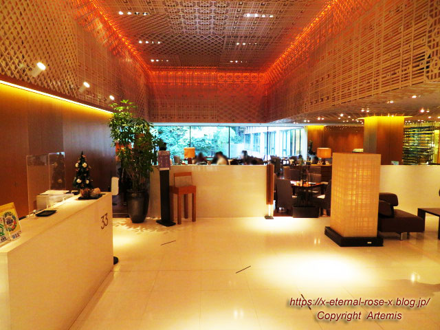 21.11.26.15 カフェ33 (49)