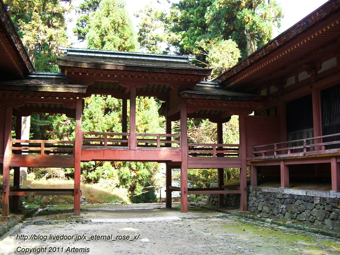 10.10.18.1..... 延暦寺  にない堂渡廊下