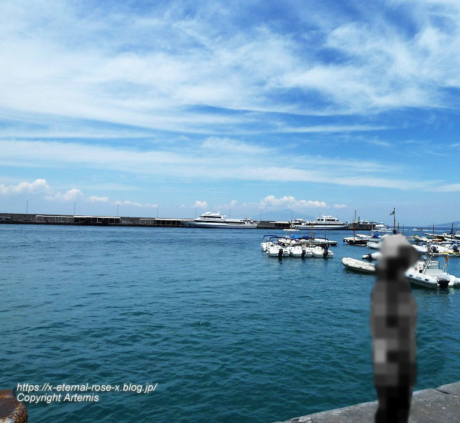 11.5.31.4. カプリ島青の洞窟 (46)