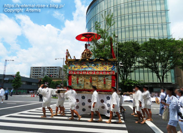 22.7.17.3 祇園祭 月鉾 蟷螂 山伏山 霰天神山  (37)