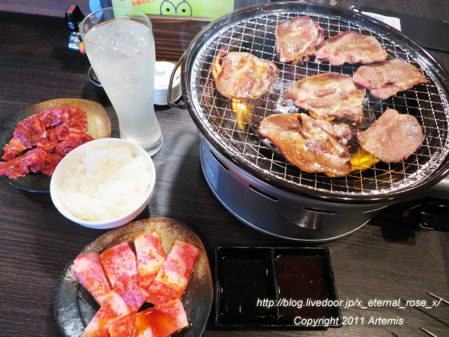 21.4.9.1 焼き肉SAL OWL アウル (54)