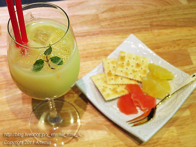 20.3.8 日本酒カフェ  (23)