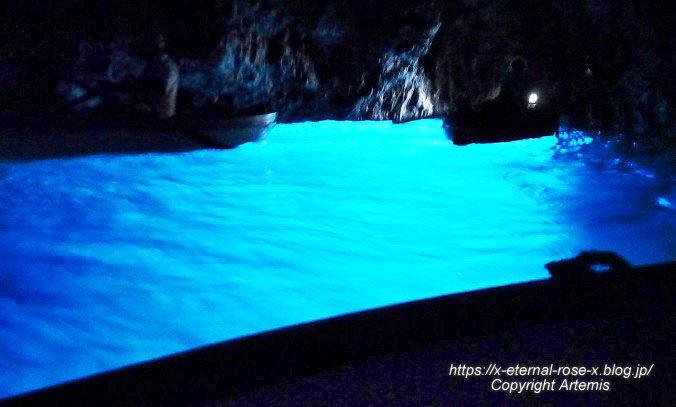11.5.31.4. カプリ島青の洞窟 (27)