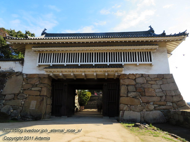 20.1.1.1 岡山城  (21)