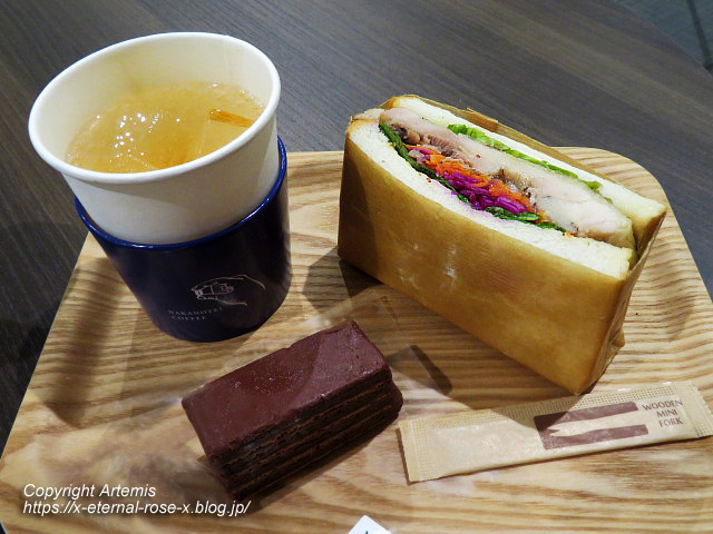 23.3.2 NAKANOTEI　COFFEE 西山  (27)