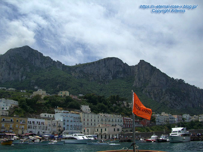 11.5.31.4. カプリ島青の洞窟 (24)