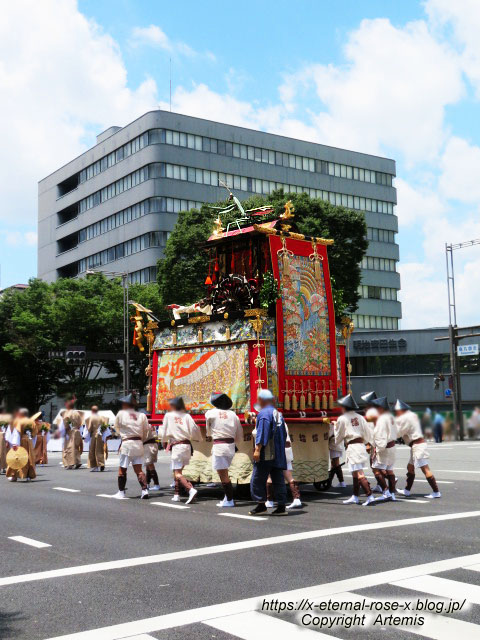 22.7.17.3 祇園祭 月鉾 蟷螂 山伏山 霰天神山  (32)