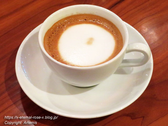 21.11.26.15 カフェ33   (23)