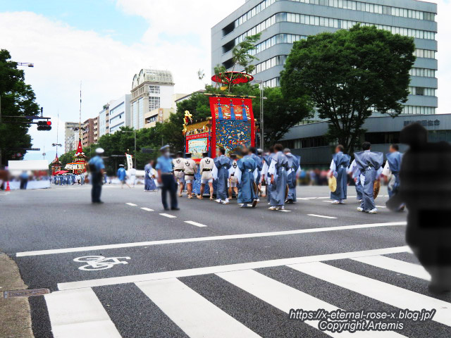 22.7.17.5 祇園祭 占出山  (8)