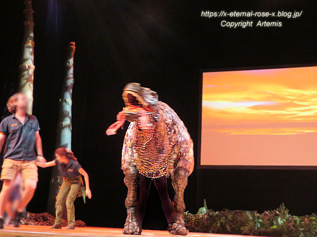 19.8.18.1 恐竜動物園 (82)