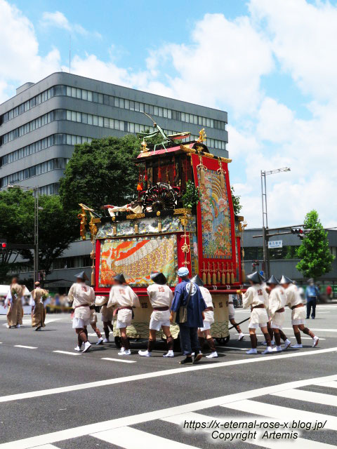 22.7.17.3 祇園祭 月鉾 蟷螂 山伏山 霰天神山  (31)