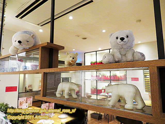 20.10.31.5 白熊菓琲  (38)