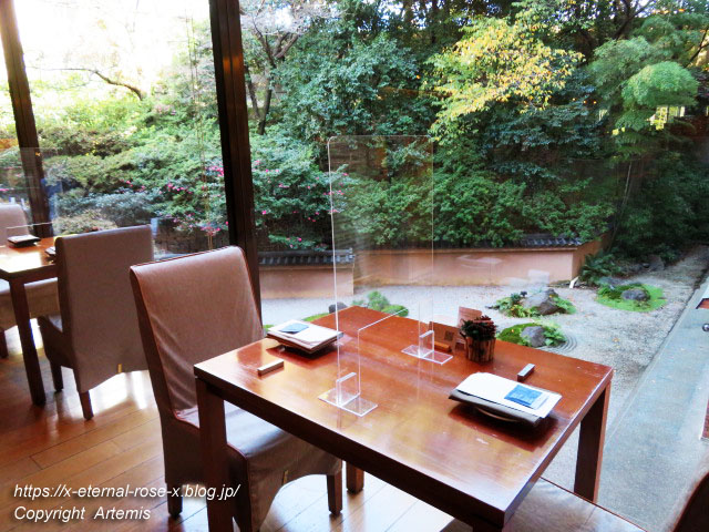 21.11.26.15 カフェ33 (14)