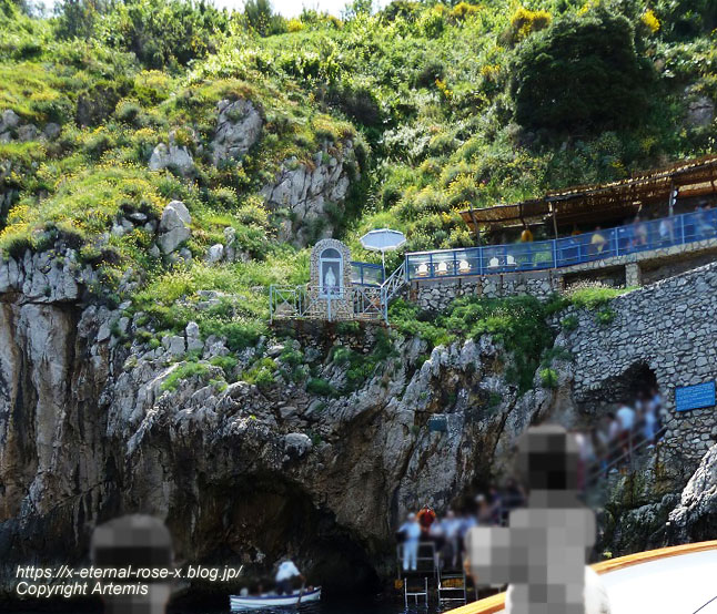 11.5.31.4. カプリ島青の洞窟 (41)