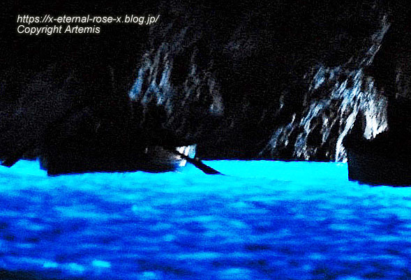 11.5.31.4. カプリ島青の洞窟 (32)