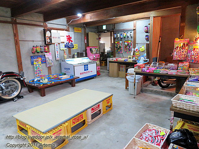 20.12.11. 駄菓子屋 大多羅庵内 (11)