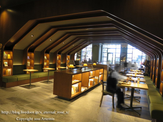 18.11.22 星野リゾートOMO７旭川(111)