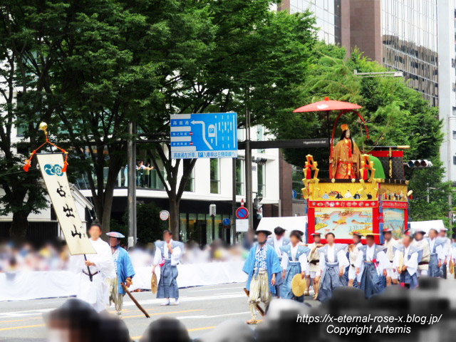 22.7.17.5 祇園祭 占出山  (1)