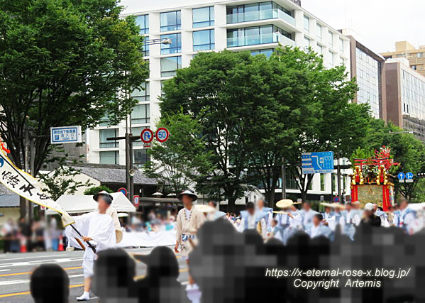 22.7.17.3 祇園祭 月鉾 蟷螂 山伏山 霰天神山  (40)