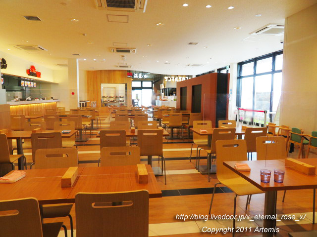 21.6.6 サンマルクカフェ 吉備サービスエリア下り店 (32)
