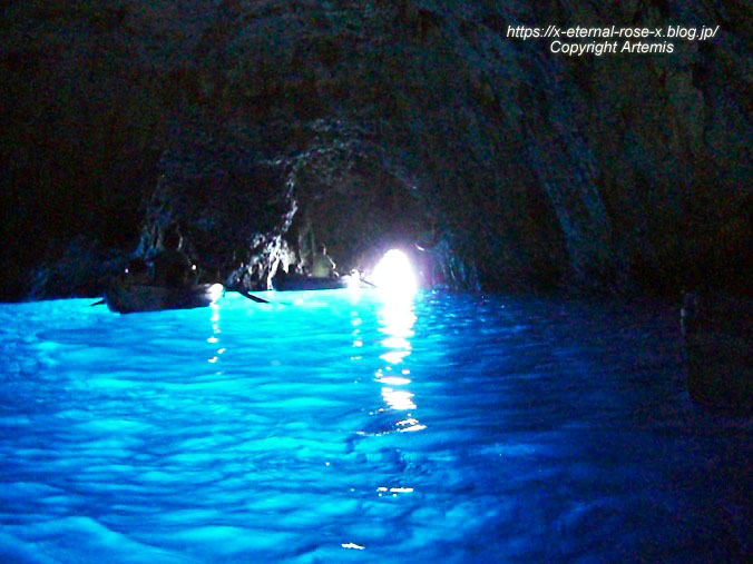 11.5.31.4. カプリ島青の洞窟 (11)