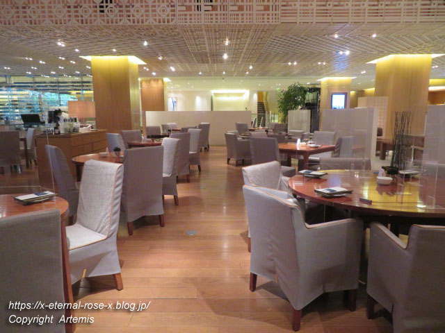 21.11.26.15 カフェ33   (12)