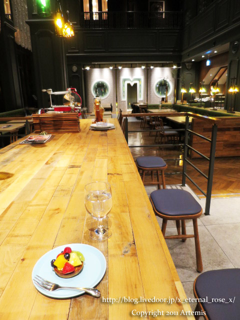 18.11.21.12 星野リゾートOMO7旭川 (60)