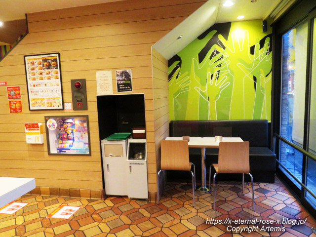 23.3.4 マクドナルド長岡天神店 (7)