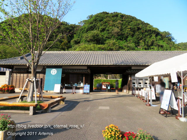 20.10.31.9 仙巌園 旧集成館反射炉跡   (1)