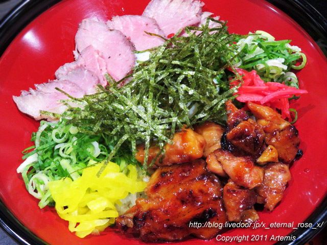 20.7.26 おかやま温玉丼 (12)