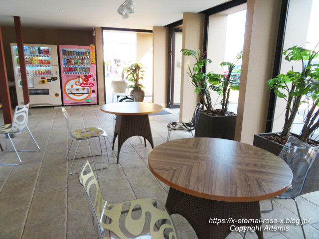 22.5.3.8 ドンレミー岡山店  (2)