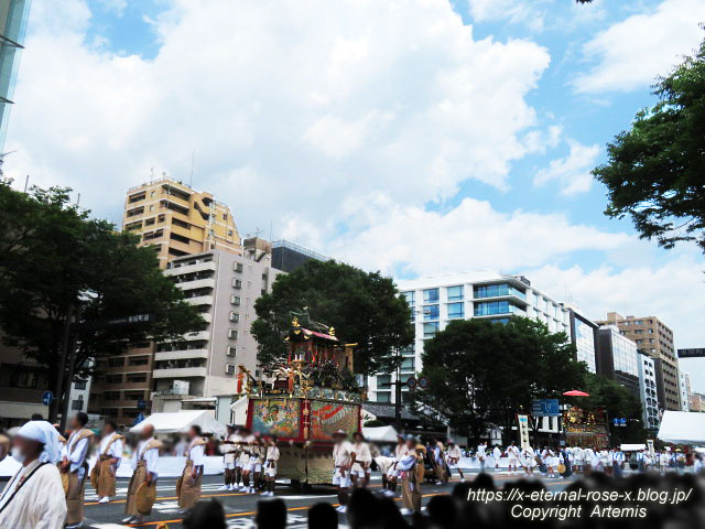 22.7.17.3 祇園祭 月鉾 蟷螂 山伏山 霰天神山  (22)